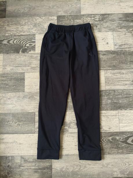 Tepláky sport.slabé, decathlon,140