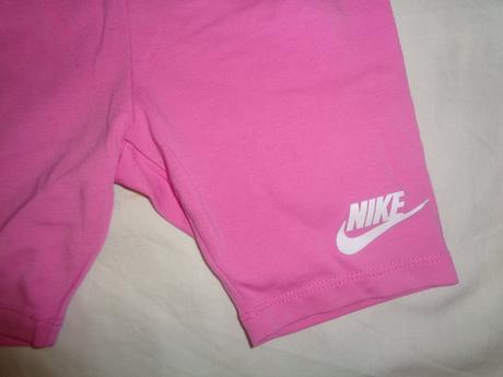 Růžové bavlněné šortky nike 5/6 let, nike,116