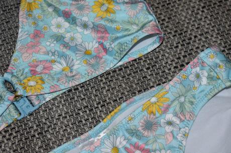 Dívčí plavky h&m s kytičkami, velikost 152/158, h&m,152