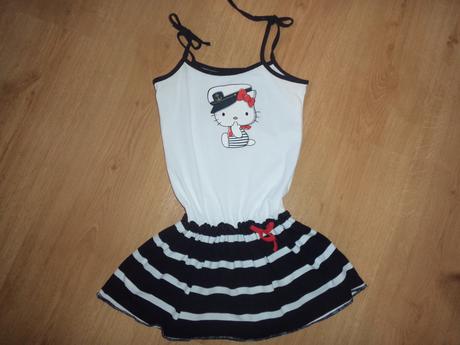 Nenošené šatičky č.423, 98