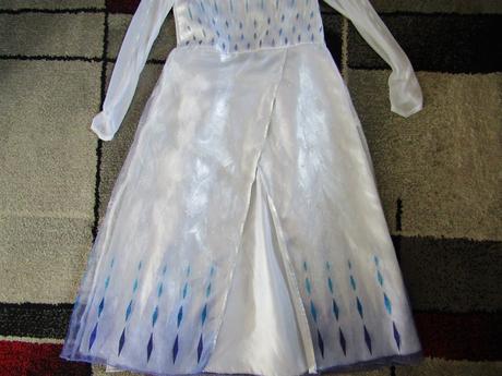 Šaty pro princeznu frozen elsa zn.disney vel.128,