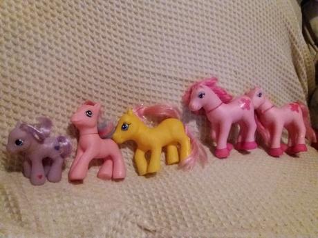 Gumový koníci,
