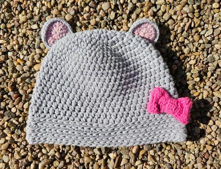 P37	dívčí zimní háčkovaná čepice minnie 51-53 cm, 128