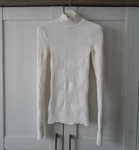 Bílý rolák roláček, amisu,xs