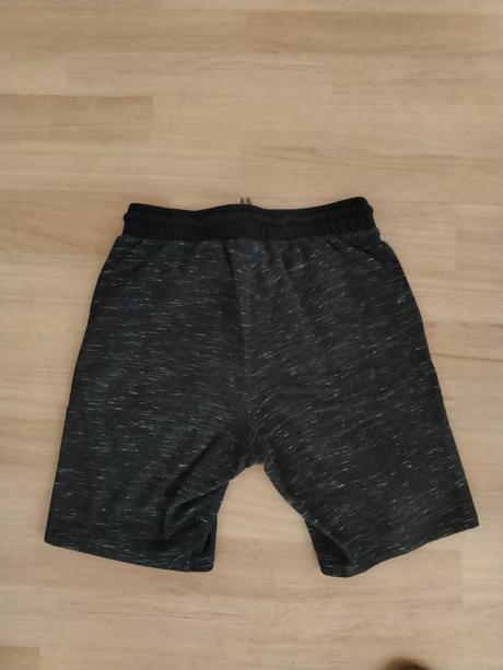 Šortky, h&m,164