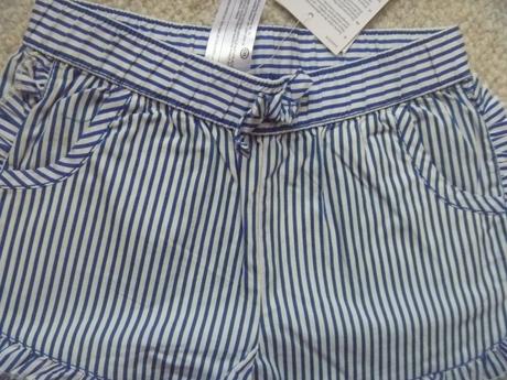 Nové bílomodré kraťasy zn. ca vel. 104, c&a,104
