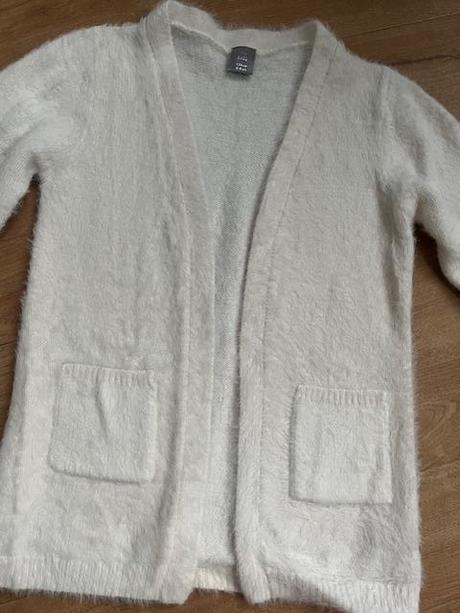 Chlupatý svetřík, pepco,134