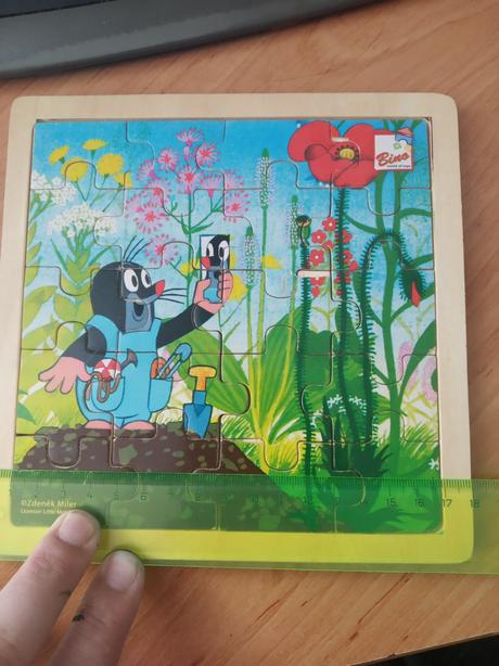 Dřevěné puzzle,