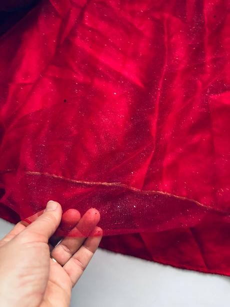 St1/krasný kostým upírka - v.11/12 let zn. george, 