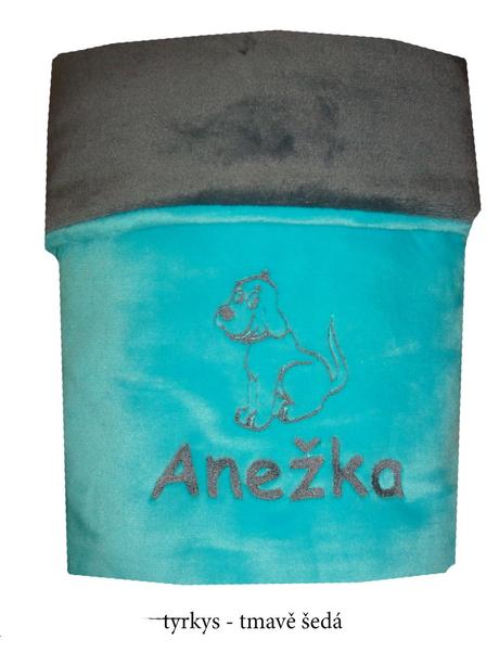 Deka s výšivkou jména na přání - více barev, 