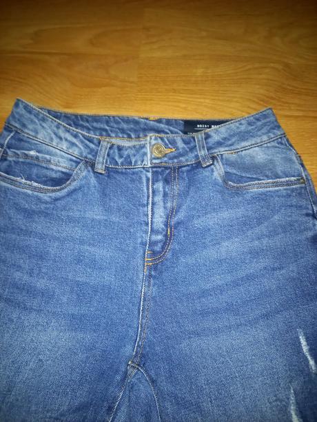 Džínsy olivia v. 26/32, zn. noisy may, 26