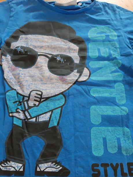 Triko č 122/128, 122