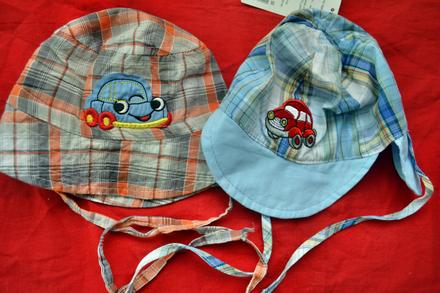 2x  plátěné kloboučky/kšiltovky pro nejmenší 62-68, 62 / 68