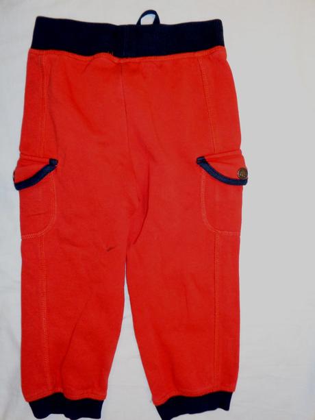 Krásné červené tepláky s kapsami, topomini,92