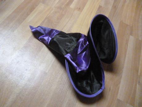 Karneval čarodějnice vel.uni,