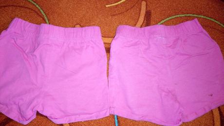 2 x růžové kraťasy, 98