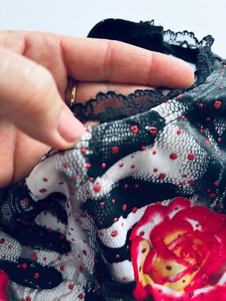 An26/ kostým kostlivka šaty - v.11/12 let zn. tu,