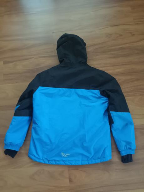 Zimní bunda, lupilu,158