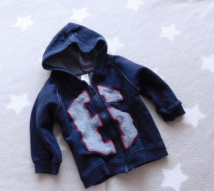 Mikinka s číslem vel.68/74, 68