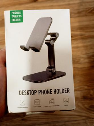 34 - stojánek na mobil na stůl, 