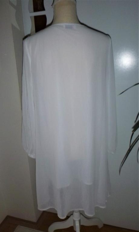Krásné,bílé šaty se stříbrnými doplńky-vel.m-l, m