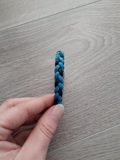 1052 - koženkový náramek,