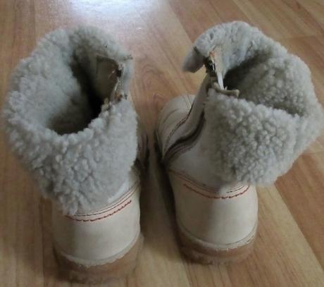Celokožené, zimní boty s kožíškem, baťa,25