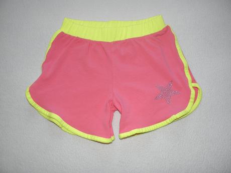 Dívčí kraťasy zn. ecrin vel.134, 134