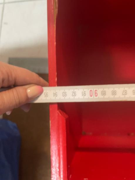 Dřevěná truhla dětská třeba na hračky,