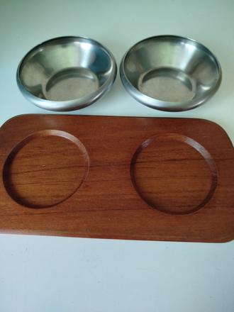 Misky na oříšky s podstavcem,