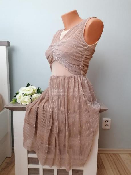 Společenské šaty, river island,34