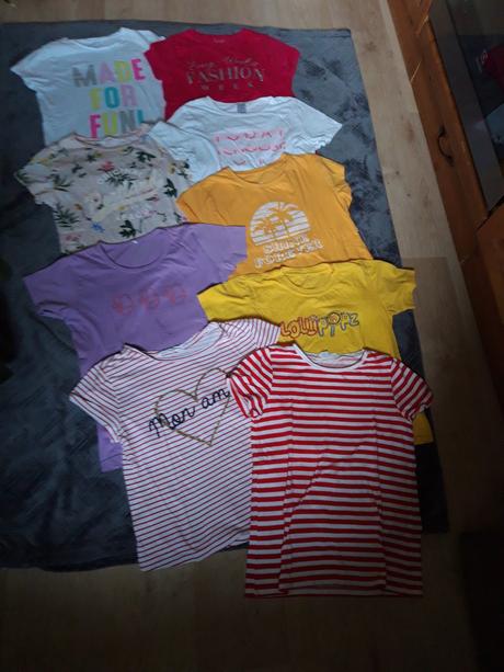 7x triko tričko i jednotlivě, 134