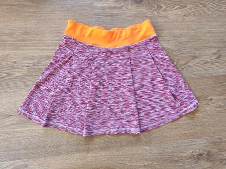 Sportovní sukýnky, 134