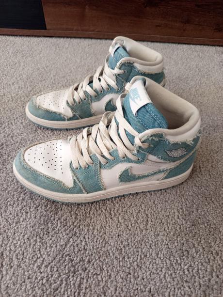 Kotníkové boty, air jordan,35