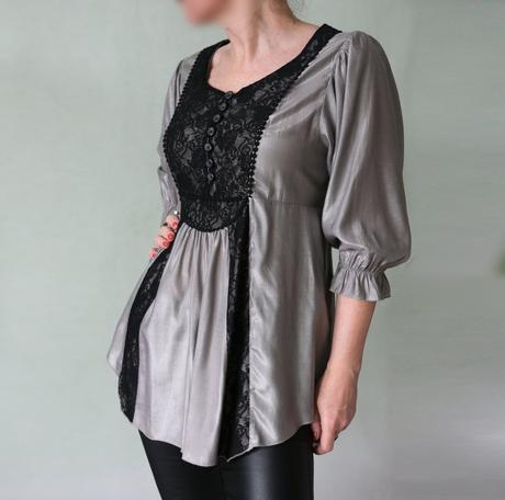 Stříbrošedá tunika s černou krajkou vel.38-40, 38 / m