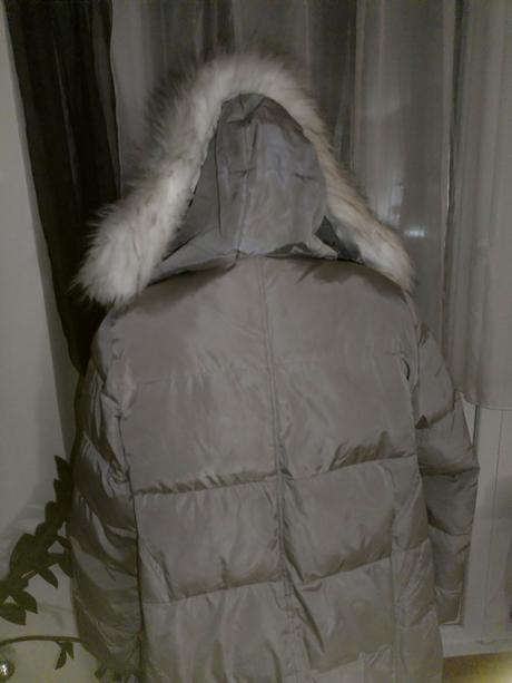 Luxusní péřový kabát vel l-xl, l
