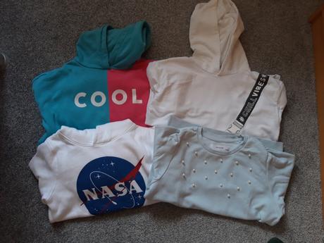 4x mikina set i jednotlivě, reserved,158