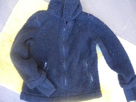 Chlupatá mikina, 134