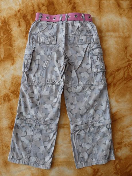 Kapsáče s páskem a srdíčky, 128