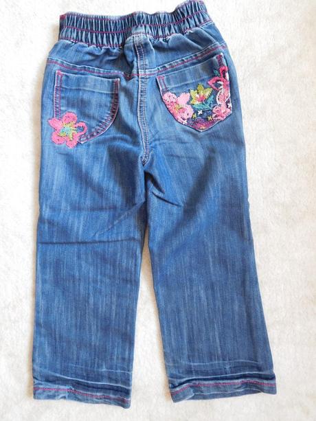 Kytkaté džíny, next,104