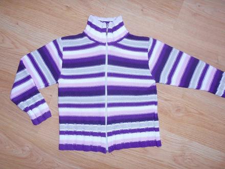 Svetr vel.122-134, 122