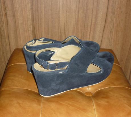 Tmavě modré kožené sandály na klínku tamaris, tamaris,39