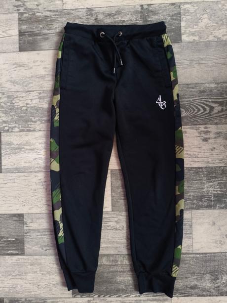 Tepláky chlapecké, 140