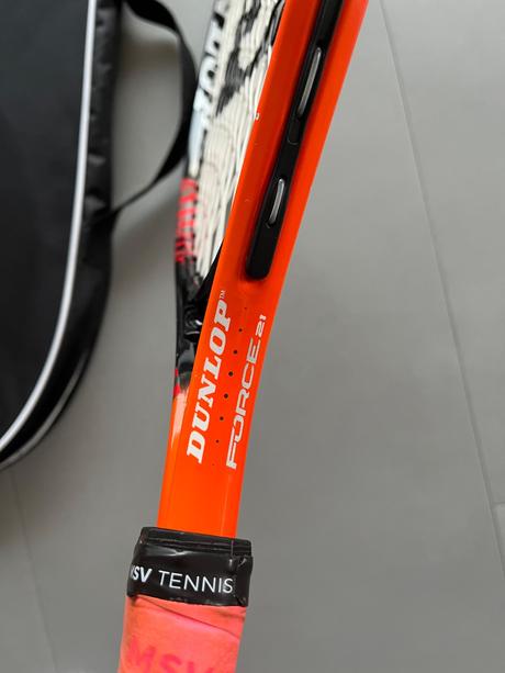 Tenisová raketa dunlop force  21 oranžová s obalem, dunlop