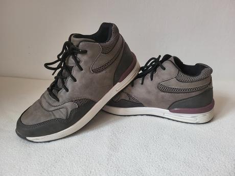 Kotníkové tenisky vel 38, pepperts,38