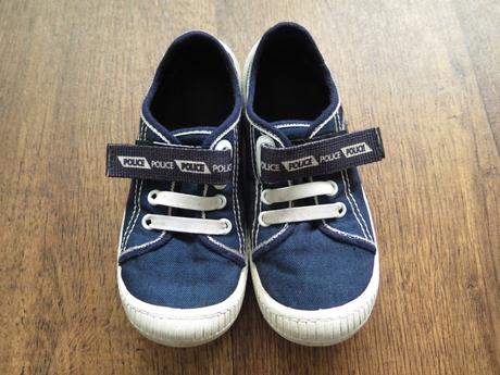 Plátěné tenisky, 31