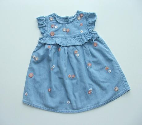 P621 riflové šaty s kvítky vel. 68, george,68