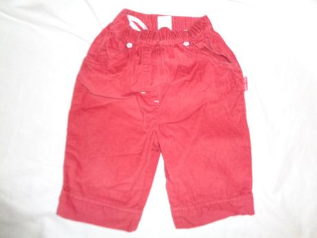 Krásné beruškové tričko a měkoučké manžestráky, okay,68