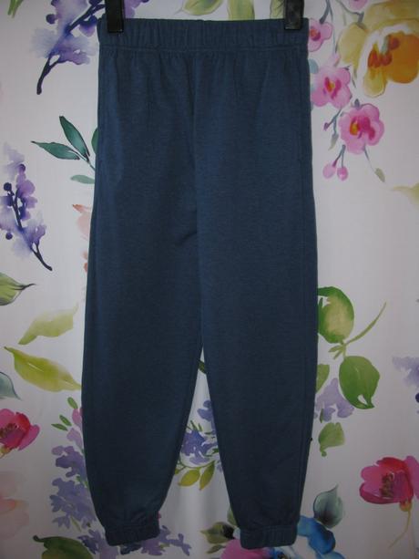 Modré bavlněné tepláky, sinsay,152