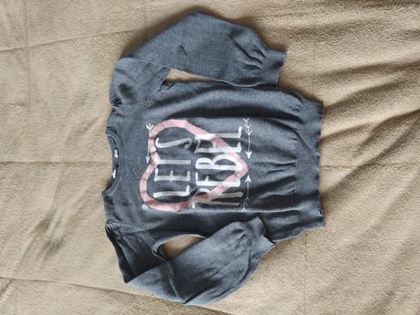 Dívčí svetr 122, 122